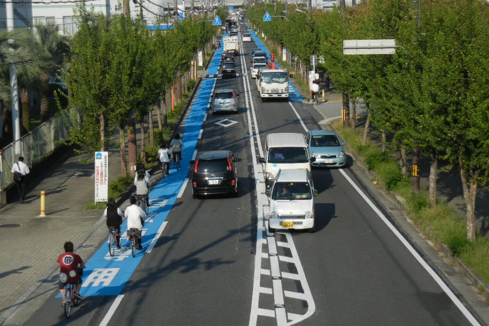 歩行者自転車交通