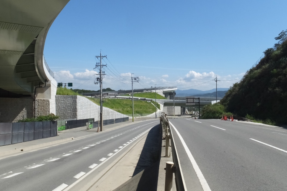 道路構造物